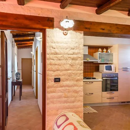 Margaret House 100 Meters From The Sandy Beach, Parking & Wifi Calabernardo