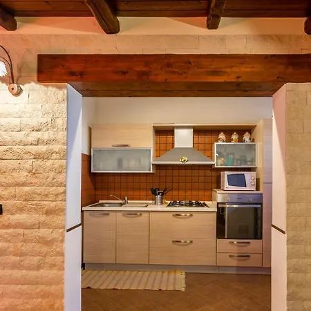 Margaret House 100 Meters From The Sandy Beach, Parking & Wifi *