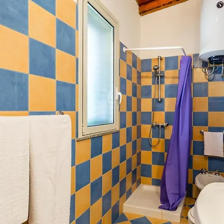 Holiday home Margaret House 100 Meters From The Sandy Beach, Parking & Wifi